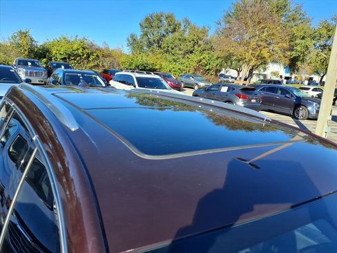 Used 2022 Cadillac XT6 Premium Luxury w/ Technology Package image 5