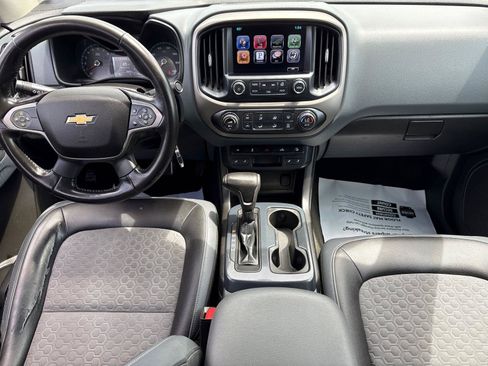 Used 2016 Chevrolet Colorado Z71 AWD/4WD image 28