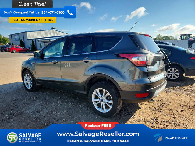Used 2017 Ford Escape SE AWD/4WD image 3