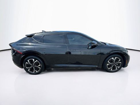 Used 2022 Kia EV6 GT-Line RWD image 6