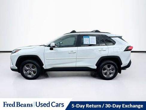 Used 2023 Toyota RAV4 XLE AWD/4WD image 5
