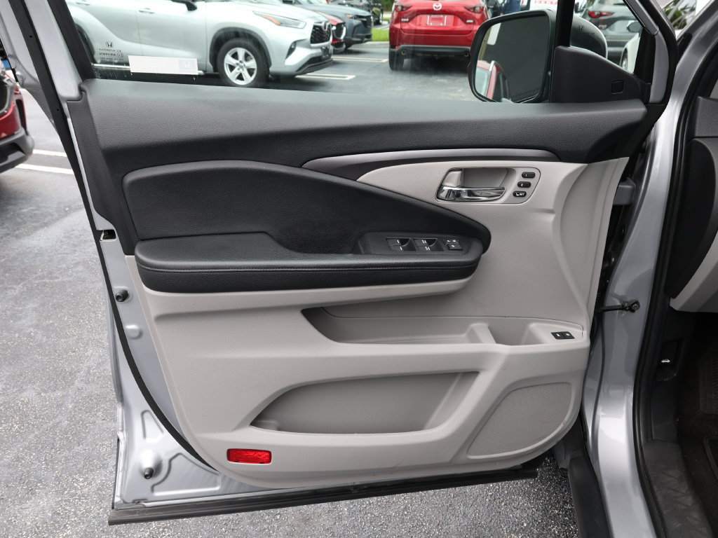 Used 2021 Honda Pilot EX-L image 11