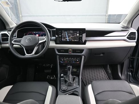 New 2025 Volkswagen Taos SEL image 41