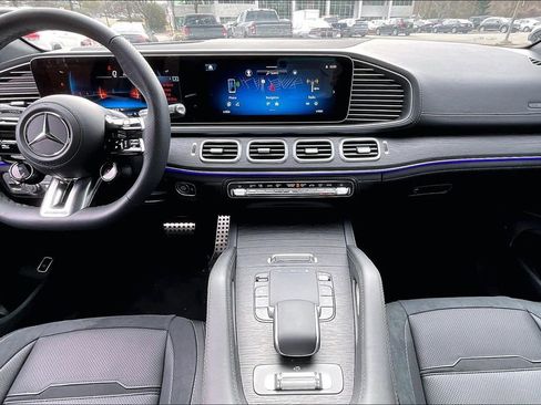 New 2026 Mercedes-Benz GLE 53 AMG 4MATIC Coupe image 5