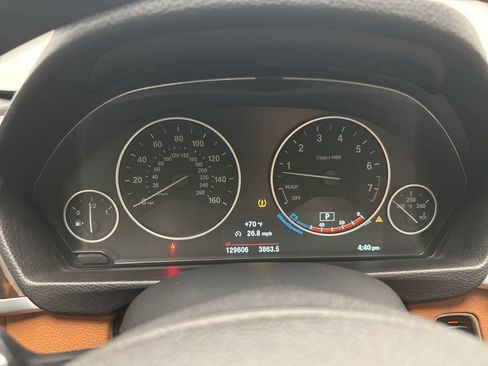 Used 2017 BMW 330i xDrive Wagon AWD/4WD image 17