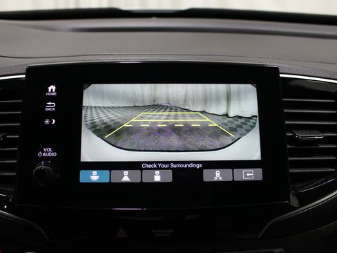 Used 2023 Honda Passport EX-L image 17