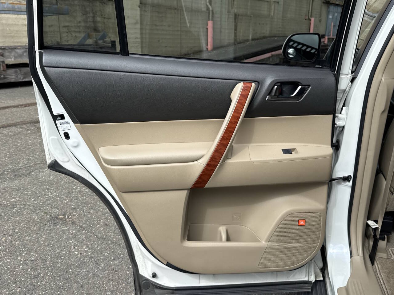 Used 2008 Toyota Highlander Limited AWD/4WD image 26