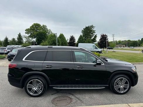 Used 2026 Mercedes-Benz GLS 450 4MATIC image 6