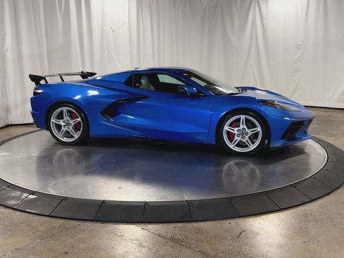 Used 2021 Chevrolet Corvette Stingray Preferred Conv w/ 2LT image 2