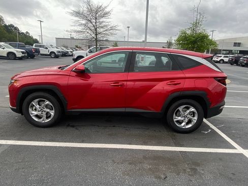 Used 2022 Hyundai Tucson SE FWD image 4