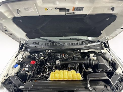 Used 2020 Ford F150 XLT image 33