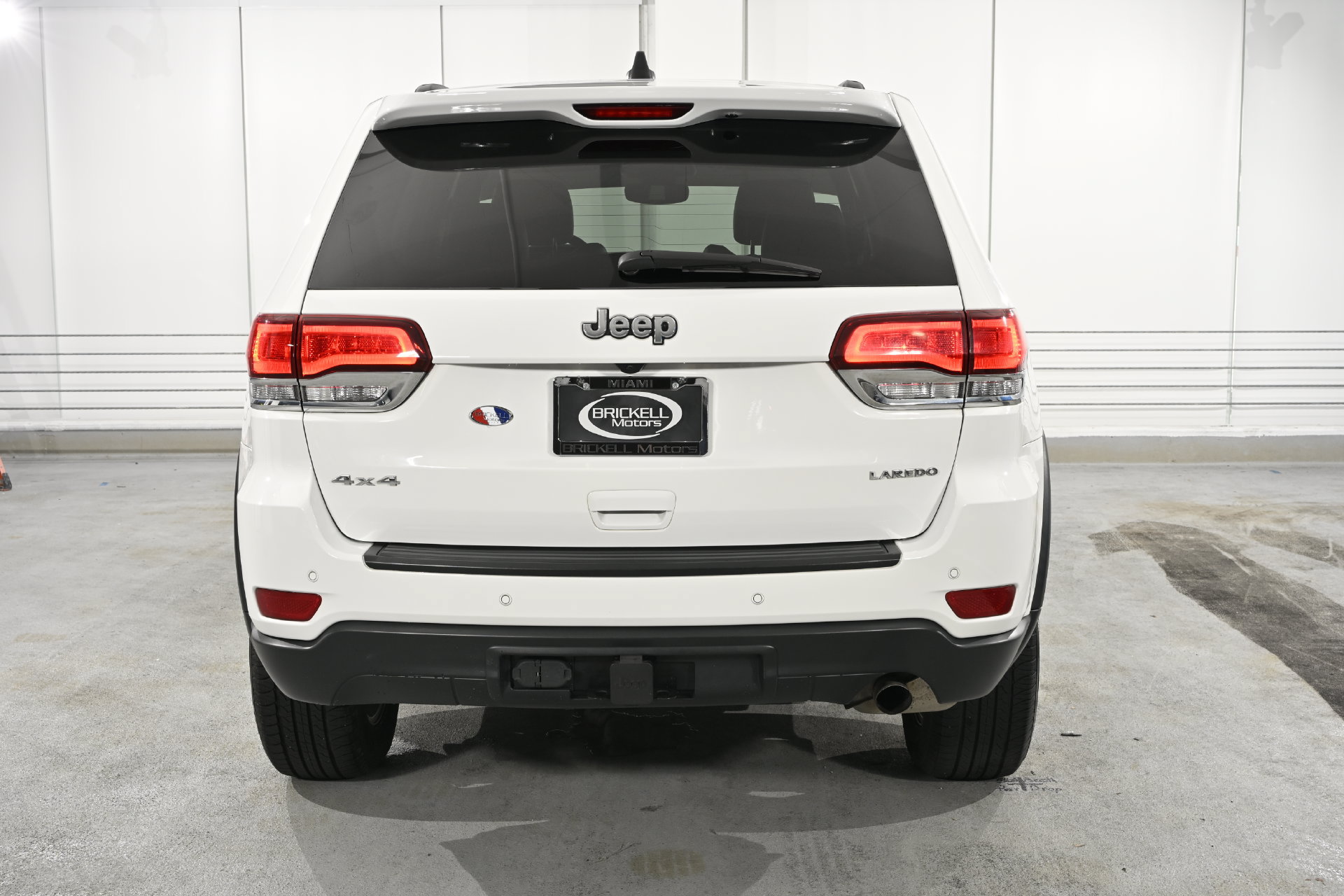 Used 2022 Jeep Grand Cherokee Laredo X AWD/4WD image 4