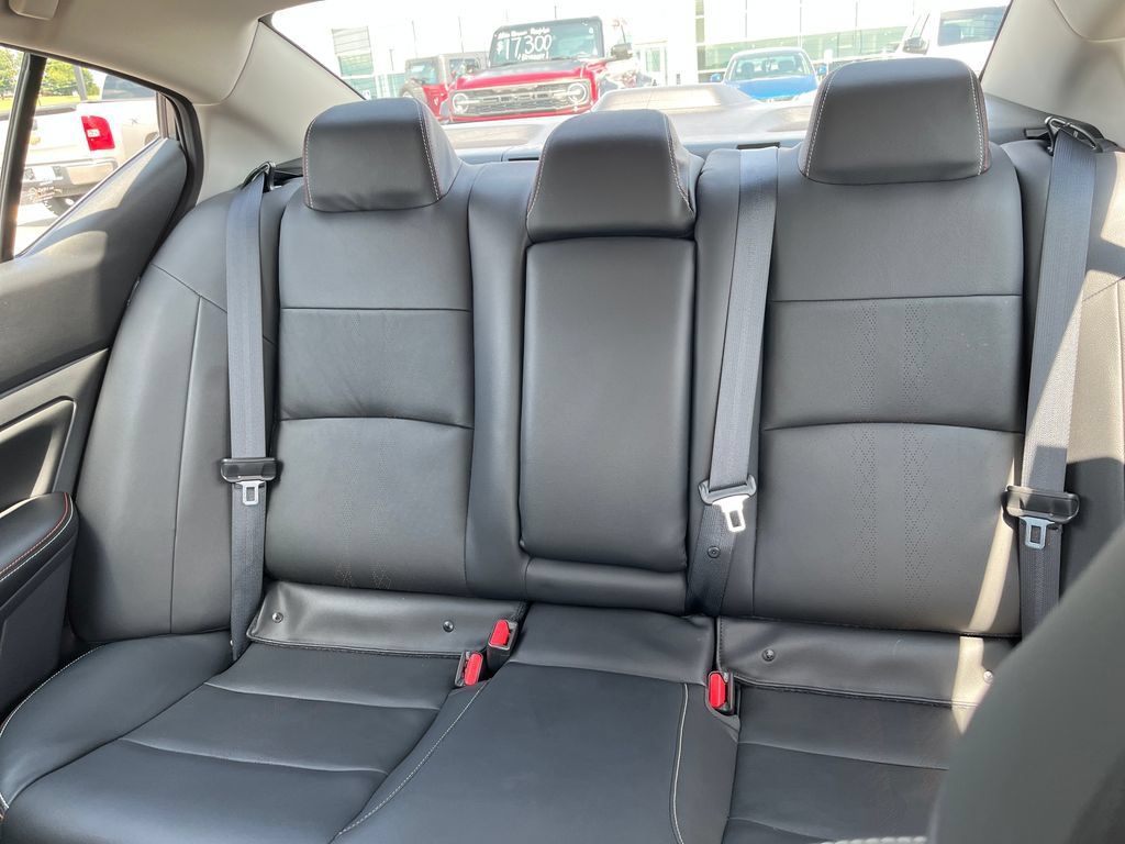 Used 2023 Nissan Altima 2.5 SR w/ SR Premium Package AWD/4WD image 13