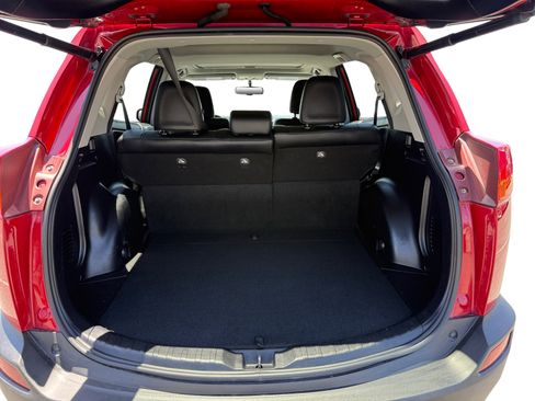 Used 2014 Toyota RAV4 Limited FWD image 17