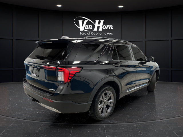 Used 2025 Ford Explorer Active w/ Active Comfort Package AWD/4WD image 7