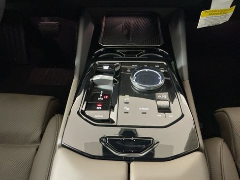 Certified 2025 BMW 530i w/ Premium Package RWD image 12