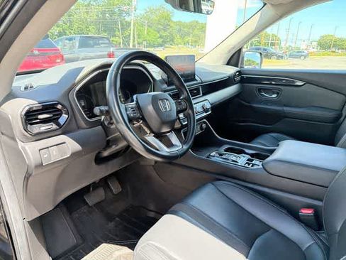 Used 2024 Honda Pilot EX-L image 10