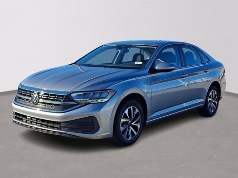 Used 2024 Volkswagen Jetta S image 3