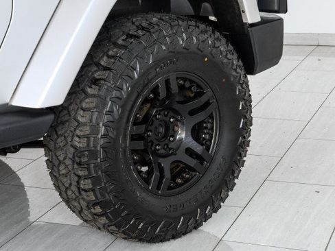 Used 2012 Jeep Wrangler Sahara AWD/4WD image 42