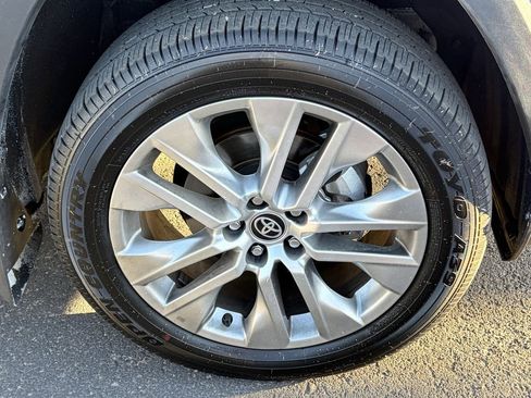 Used 2024 Toyota RAV4 XLE Premium w/ Weather Package image 4