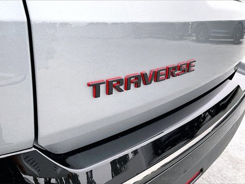 Used 2023 Chevrolet Traverse Premier w/ Redline Edition image 22