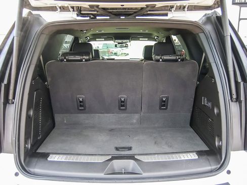 Certified 2025 GMC Yukon Denali image 14