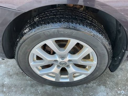 Used 2012 Nissan Rogue SL image 16