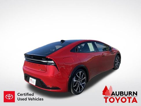 Certified 2024 Toyota Prius Prime FWD image 8