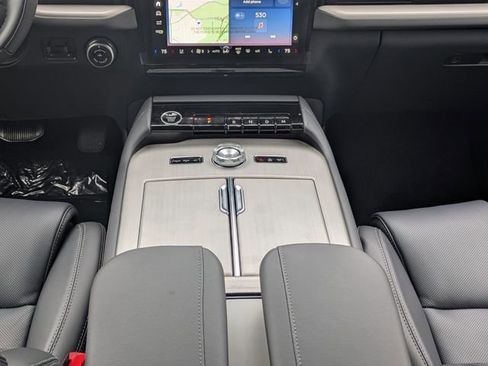 New 2026 Lincoln Navigator Reserve w/ Jet Appearance Package image 17