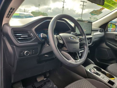 Used 2023 Ford Escape Active w/ Tech Pack #2 AWD/4WD image 14