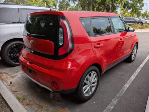 Used 2019 Kia Soul + FWD image 2