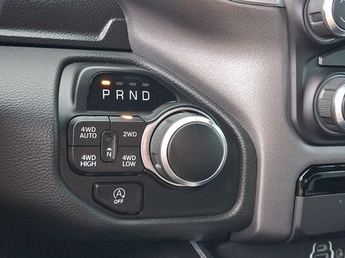 Used 2023 RAM 1500 Big Horn AWD/4WD image 27