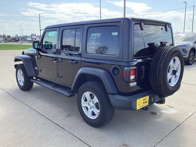 Used 2021 Jeep Wrangler Unlimited Sport AWD/4WD image 3