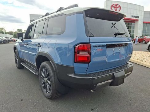 New 2025 Toyota Land Cruiser image 5