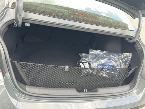 New 2026 Hyundai Elantra Limited w/ Cargo Package FWD image 34