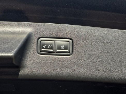 Used 2024 Hyundai Santa Fe SE image 14