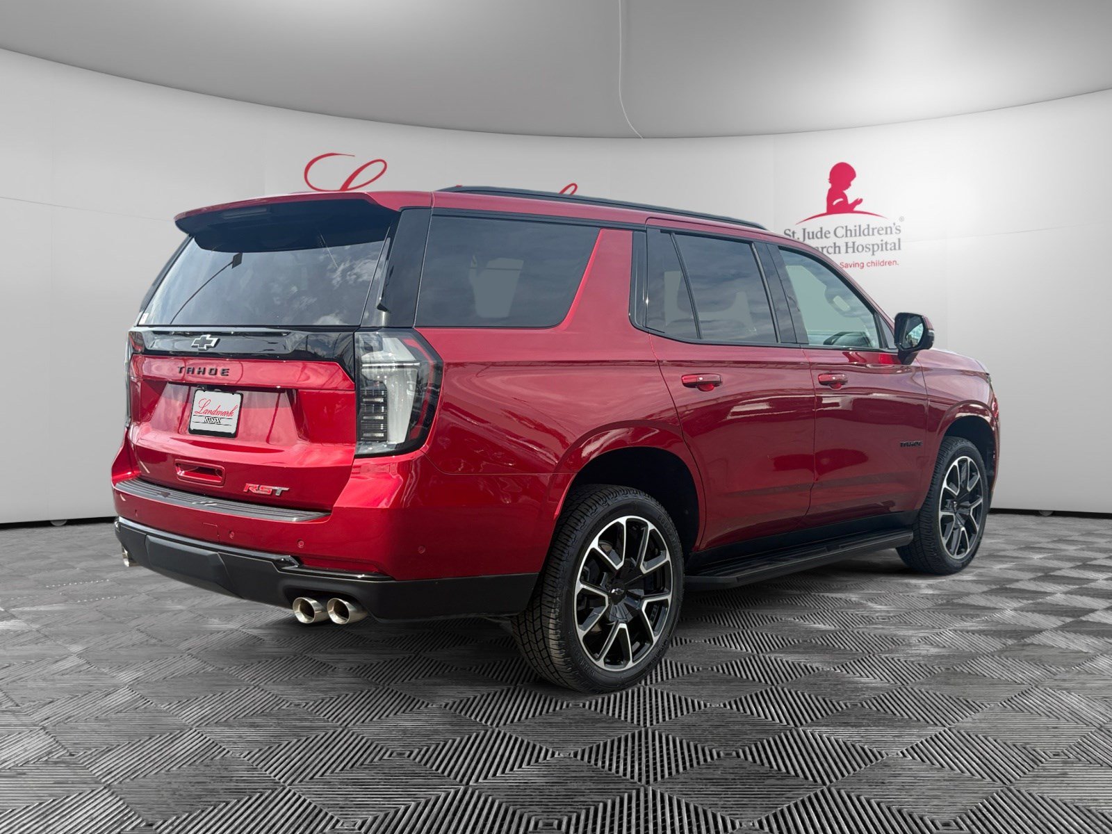 Used 2025 Chevrolet Tahoe RST w/ Comfort Package AWD/4WD image 5
