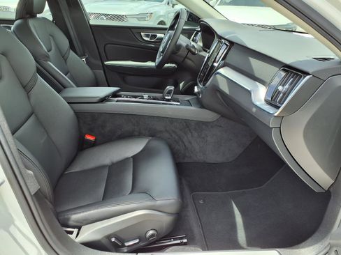 Certified 2025 Volvo S60 B5 Core w/ Protection Package Premier FWD image 12
