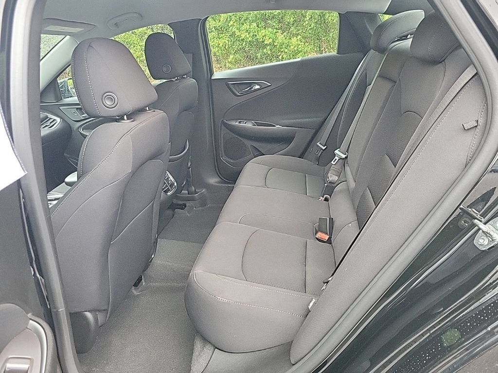 Used 2023 Chevrolet Malibu LT FWD image 31