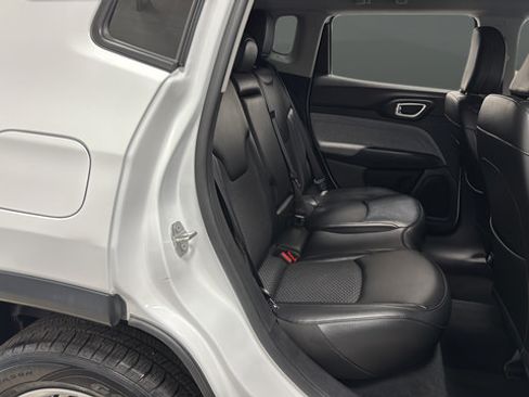Used 2022 Jeep Compass Latitude AWD/4WD image 23