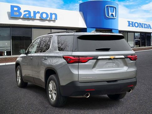Used 2023 Chevrolet Traverse LT AWD/4WD image 4