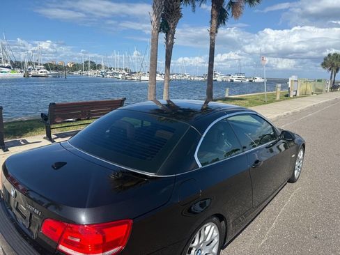 Used 2009 BMW 328i Convertible image 30