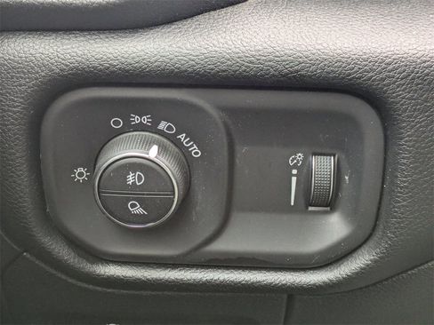 Used 2022 RAM 1500 Big Horn image 27