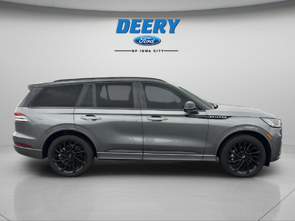 Used 2025 Lincoln Aviator Reserve w/ Luxury Package AWD/4WD image 14