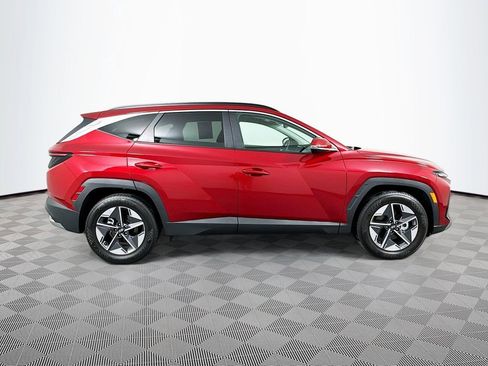 Certified 2025 Hyundai Tucson SEL image 4