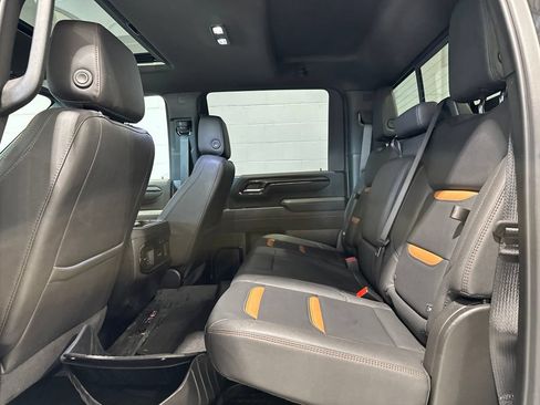 Certified 2025 GMC Sierra 2500 AT4 w/ AT4 Premium Plus Package AWD/4WD image 16