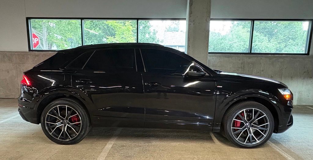 Used 2023 Audi Q8 Premium Plus AWD/4WD image 9