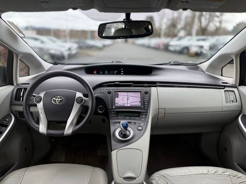 Used 2010 Toyota Prius Five image 23