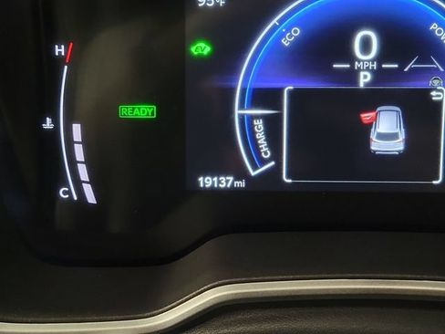Used 2025 Toyota Corolla Cross AWD Hybrid w/ Convenience Package image 2