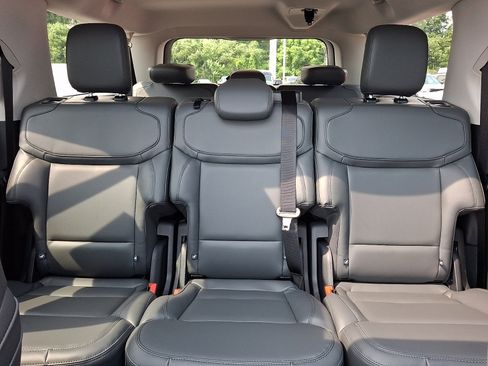New 2027 Ford Expedition Max Active AWD/4WD image 11